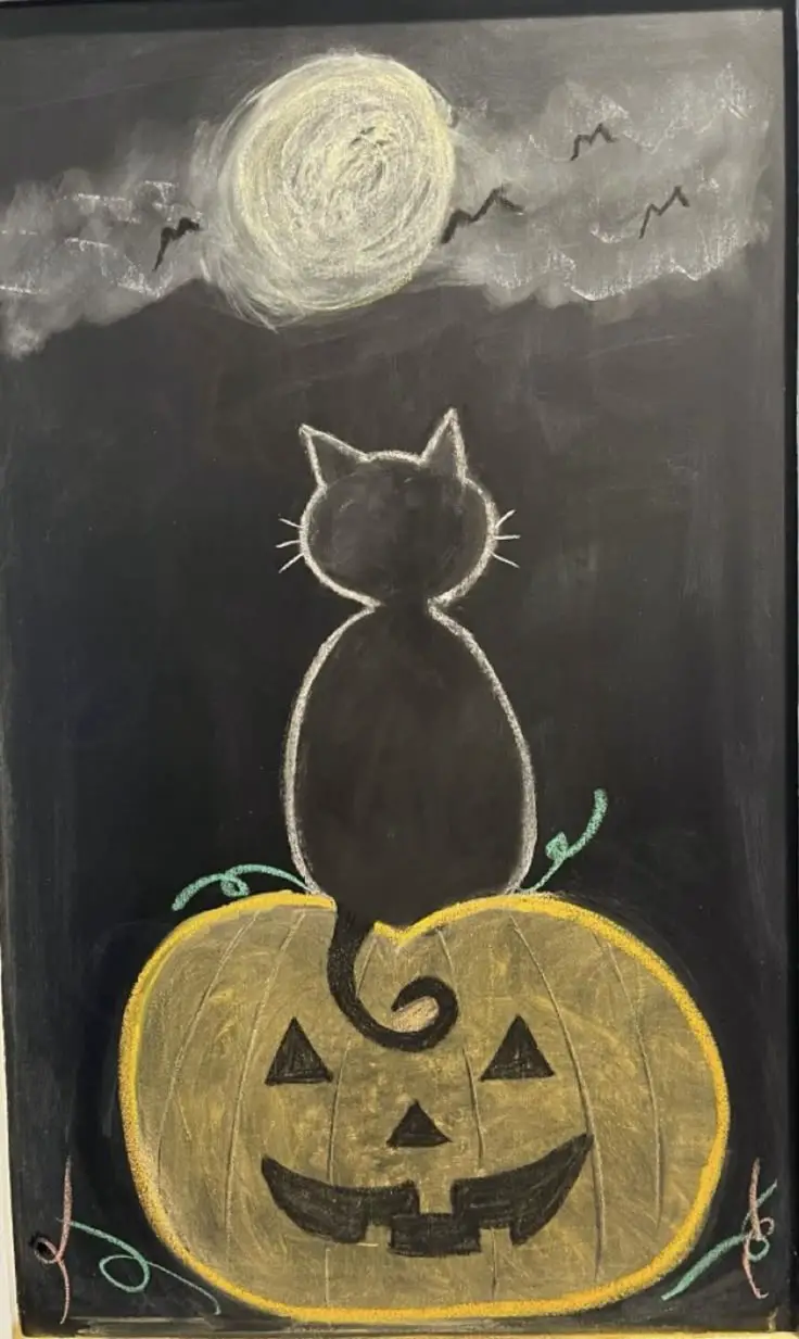 20 Creative Fall Chalkboard Art Ideas You Can DIY This Season! - 11. Cat on a Pumpkin