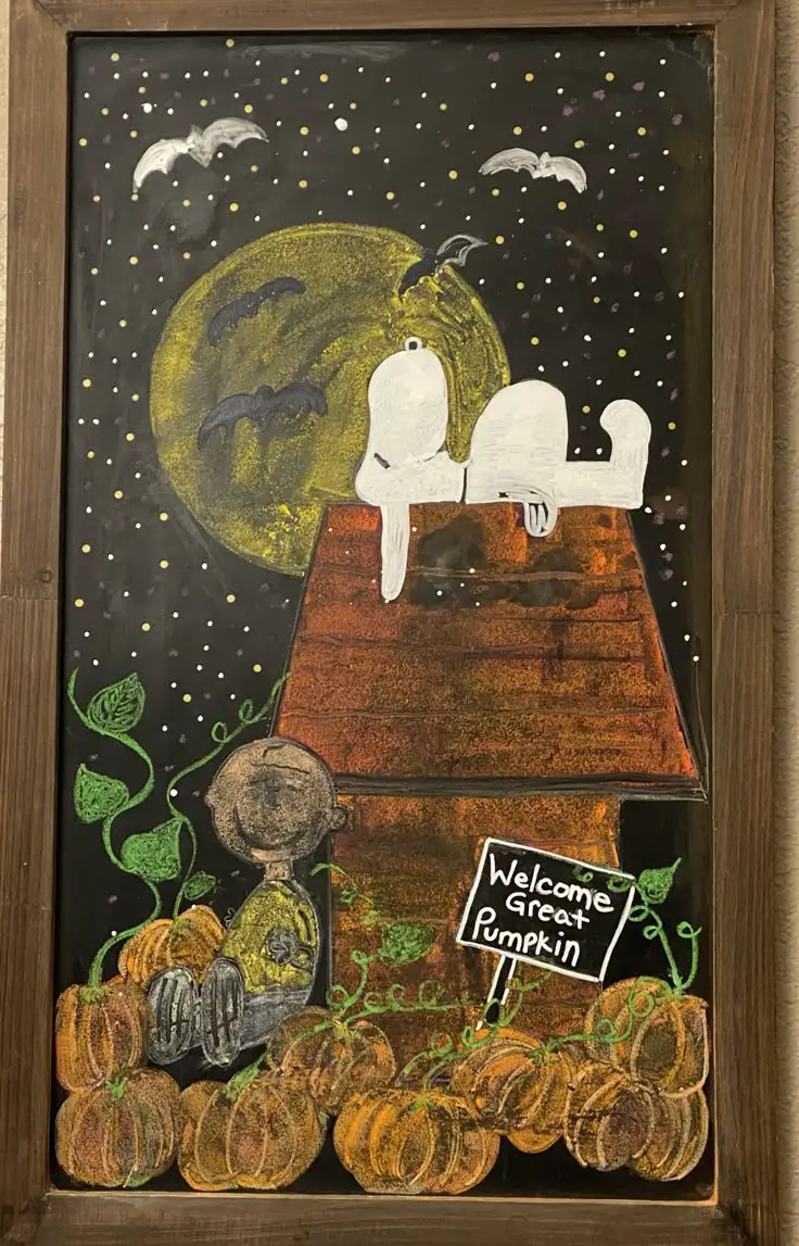20 Creative Fall Chalkboard Art Ideas You Can DIY This Season! - 2. Welcome Great Pumpkin