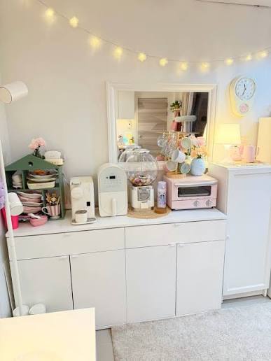 Pretty Multi‑Use Corner With Hidden Craft Storage